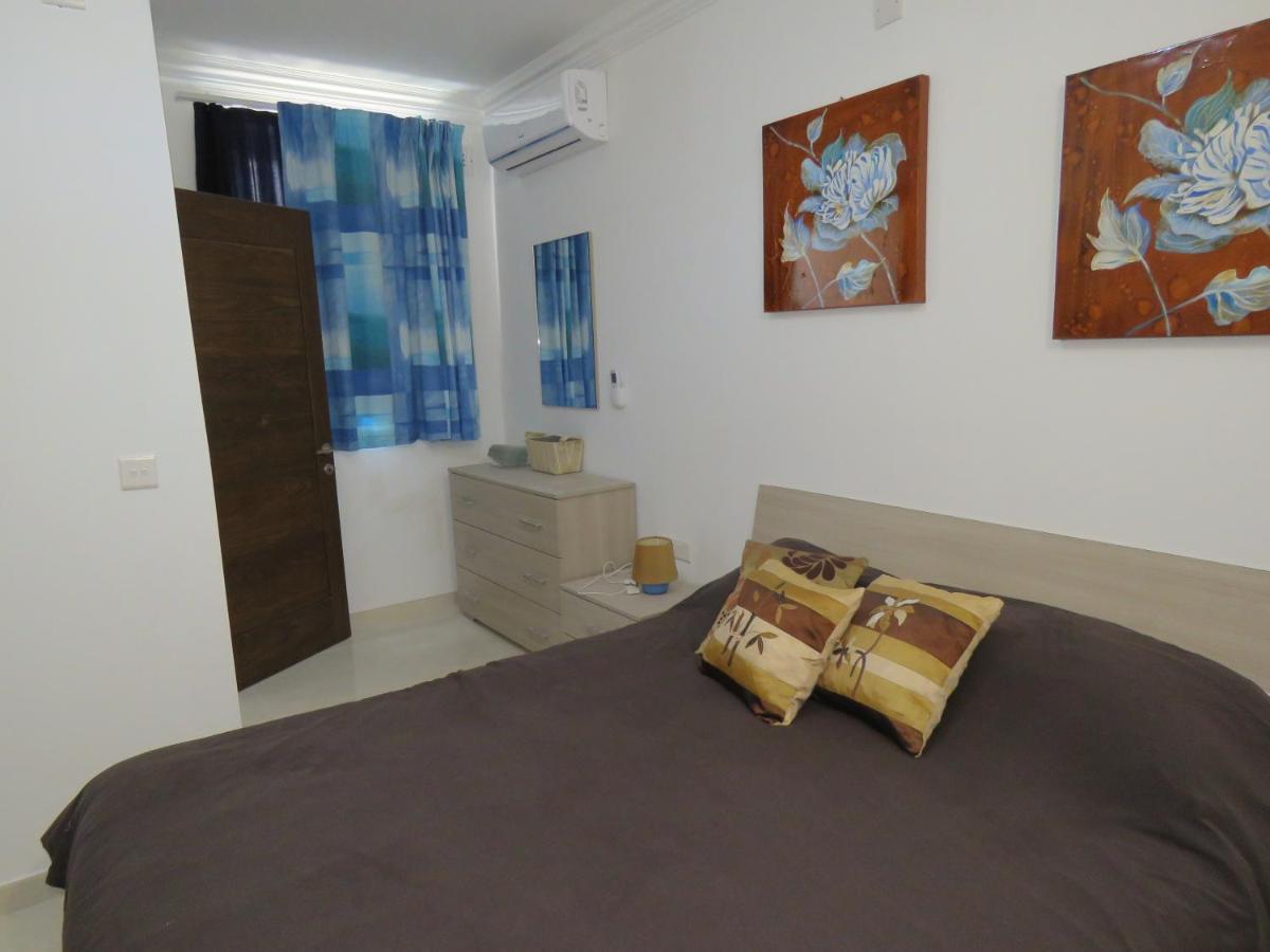 Aquamarine Sea Front Apartments - First Floor Marsaskala Exterior foto